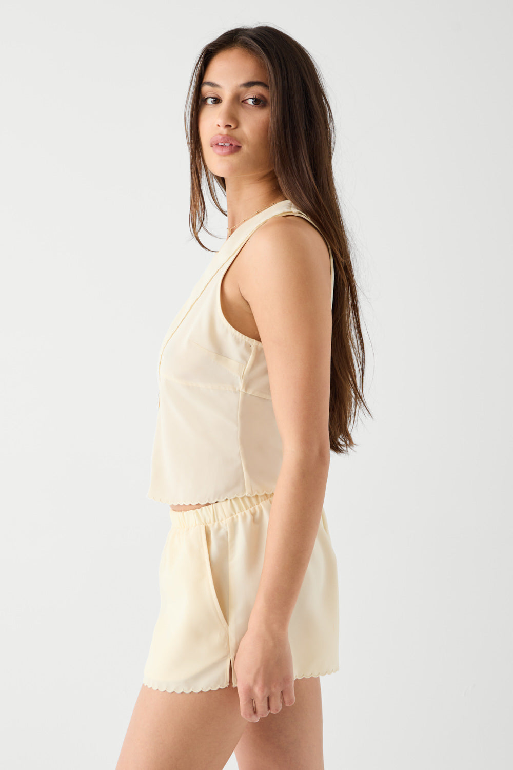 Alternative view of Farmhouse Mini Short - Macadamia