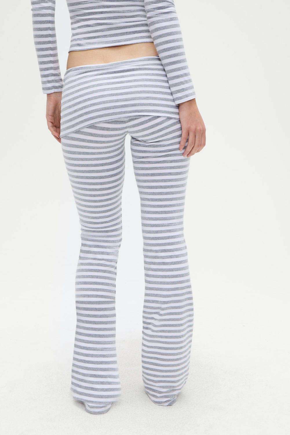 Alternative view of Avenue Cotton Flare Legging - Hazy Stripe