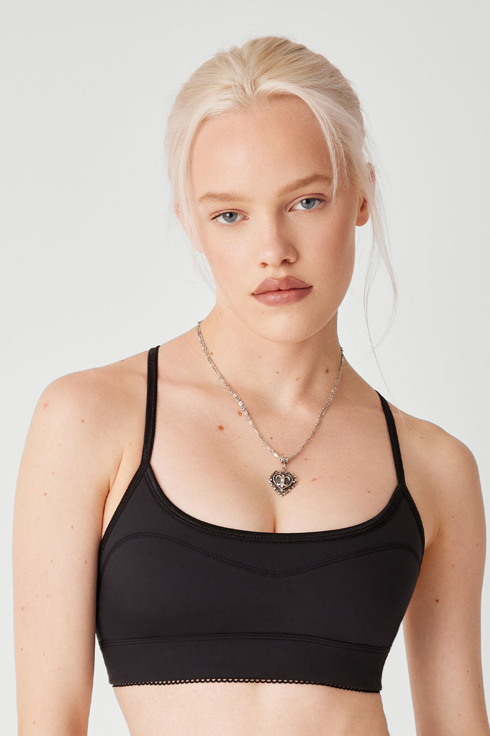 Alternative view of Theo Sports Bra - Black