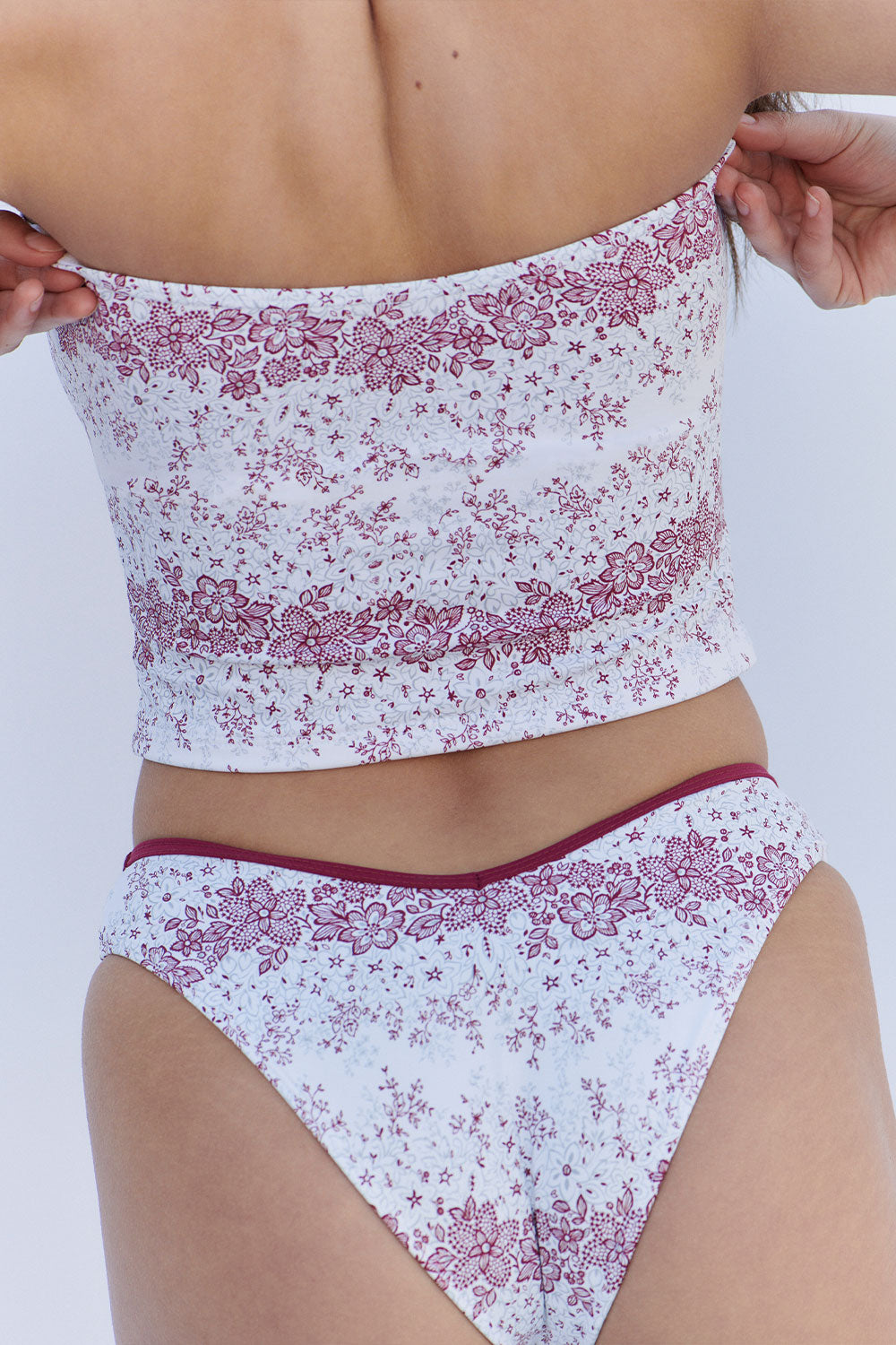 Vivian Floral Strapless Bikini Top - Bisous Lace - Image 3