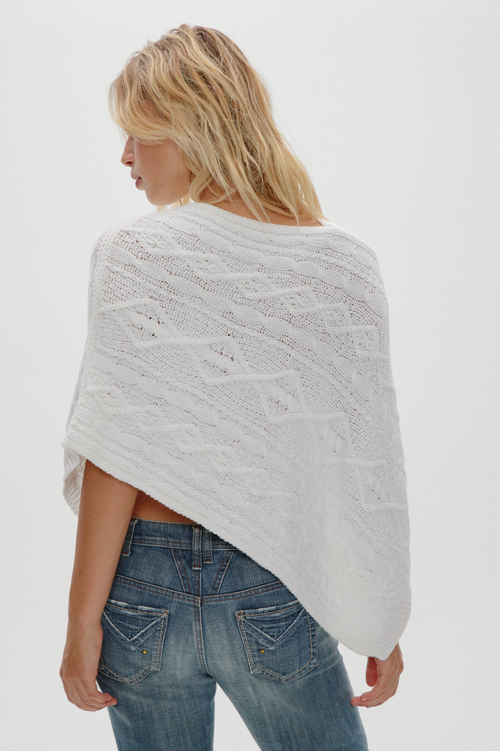 Aspen Poncho - Cloud White - Image 5