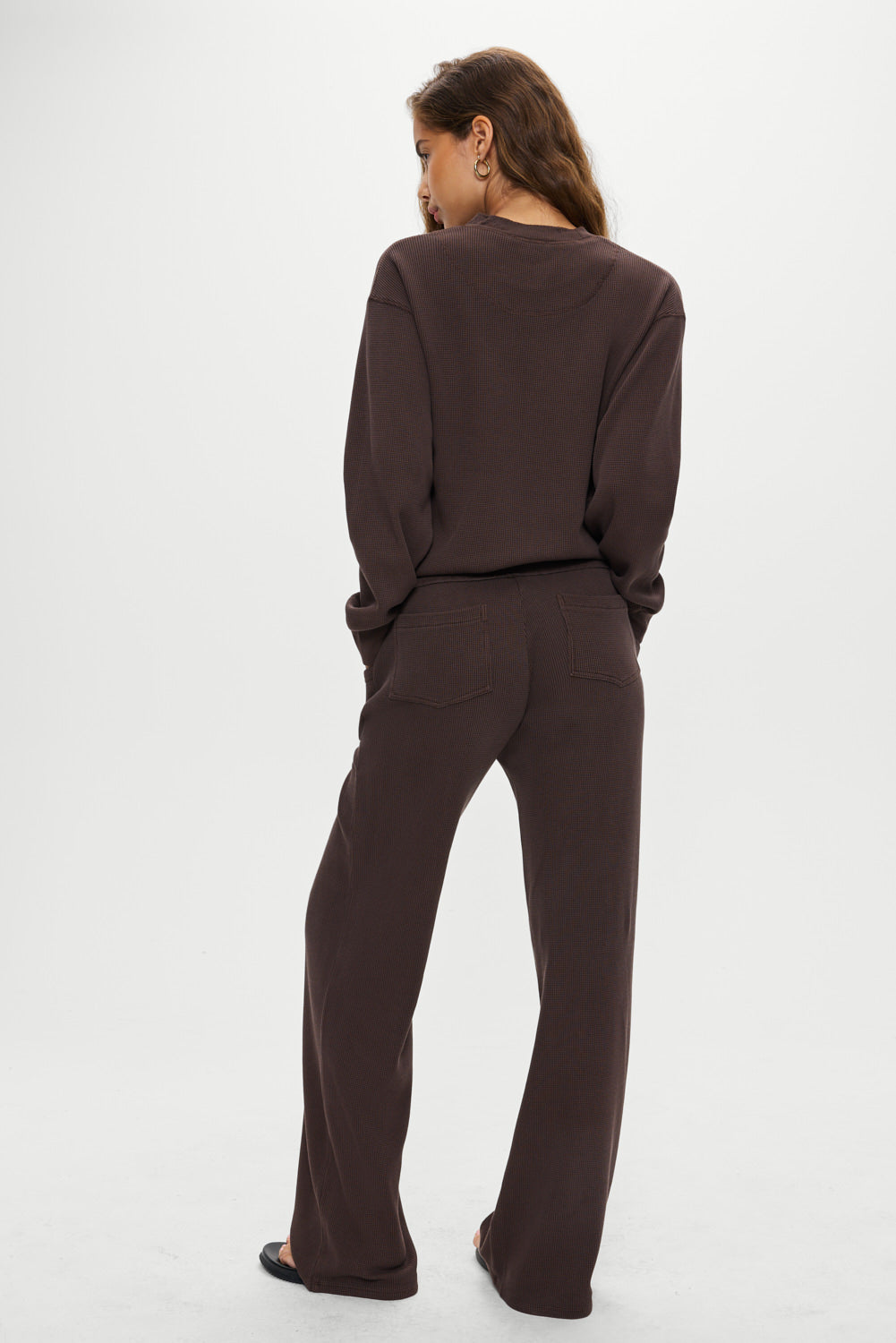 Alternative view of Emma Thermal Low Rise Pants - Walnut