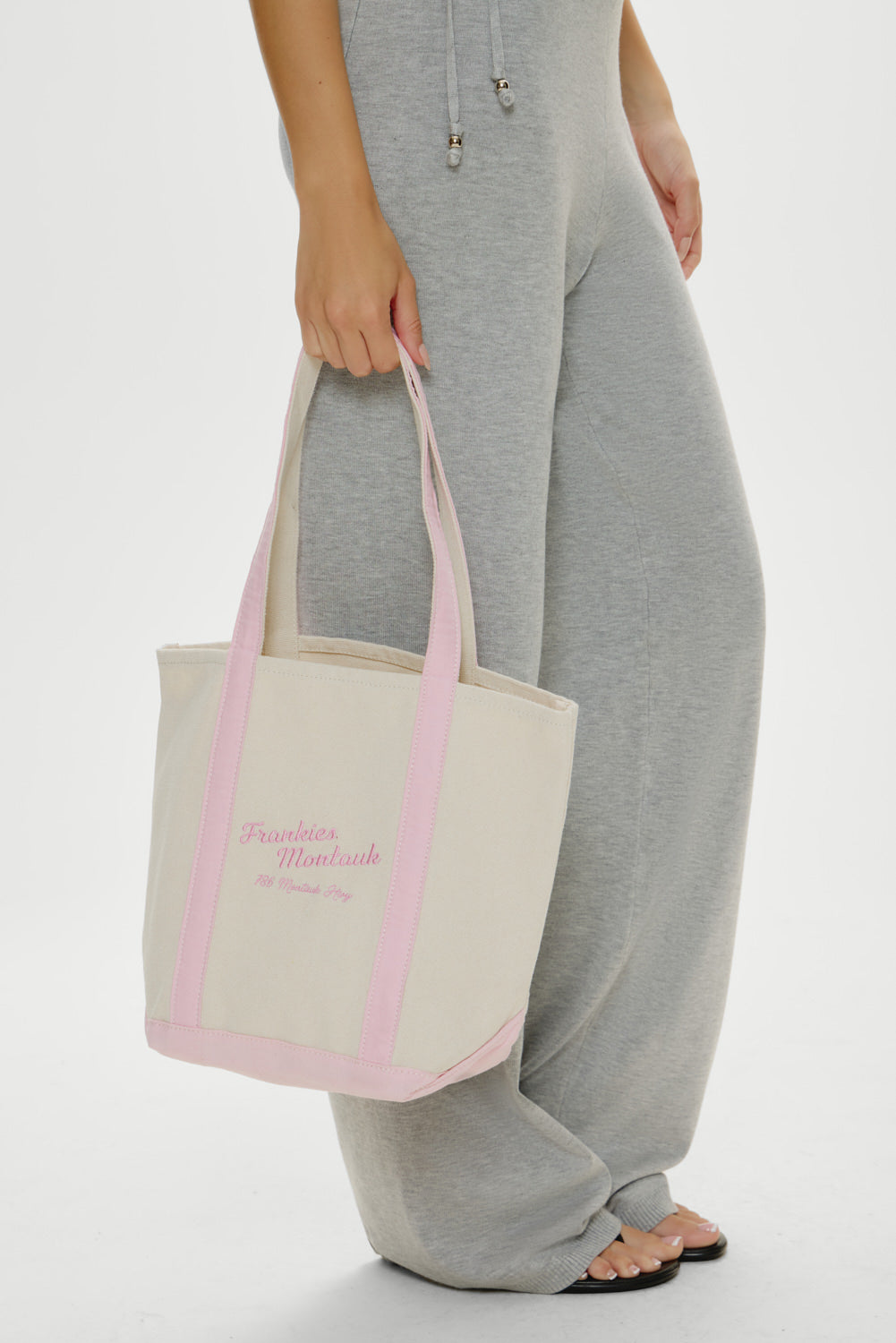 Alternative view of Vacation Canvas Tote Bag - Montauk